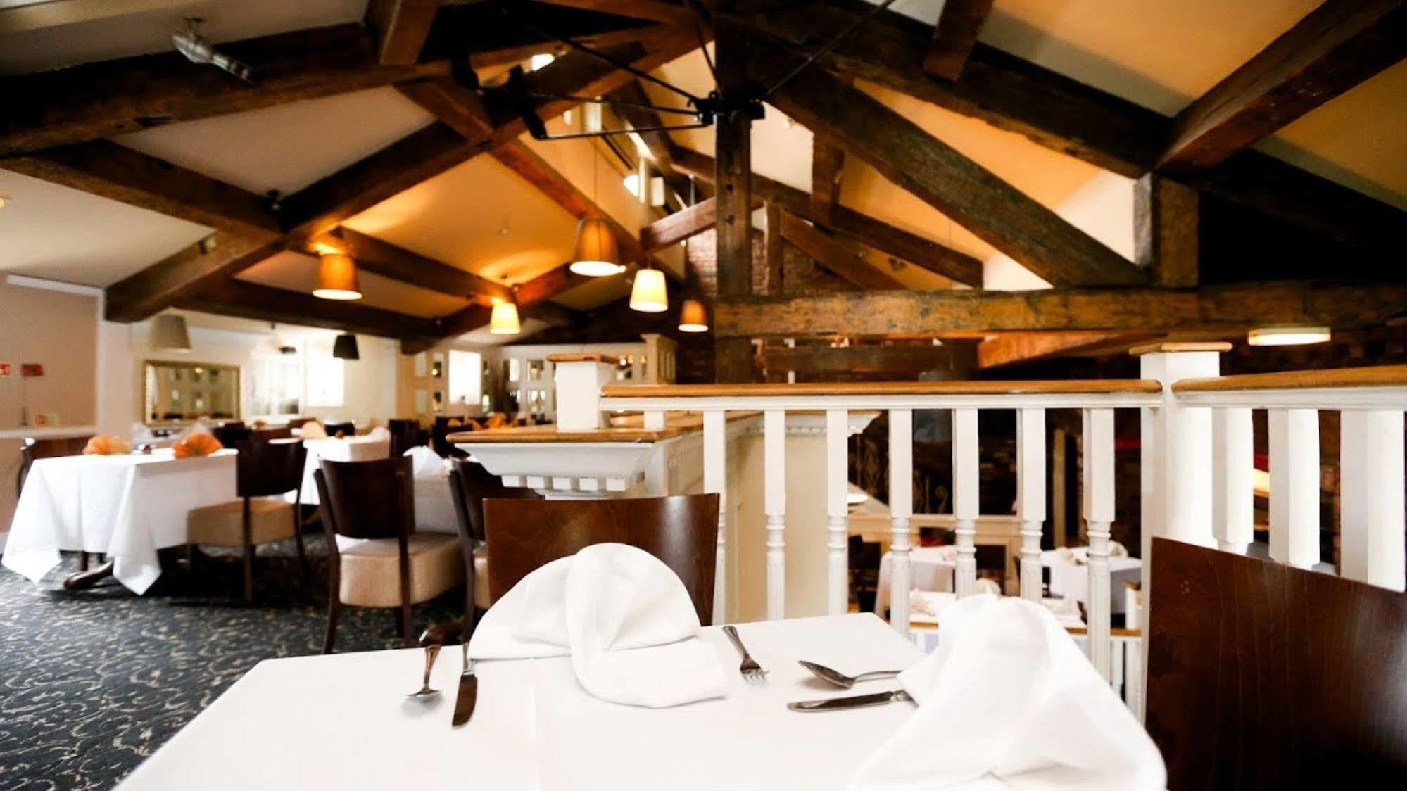 Fairways Lodge & Leisure Club Прествіч Екстер'єр фото